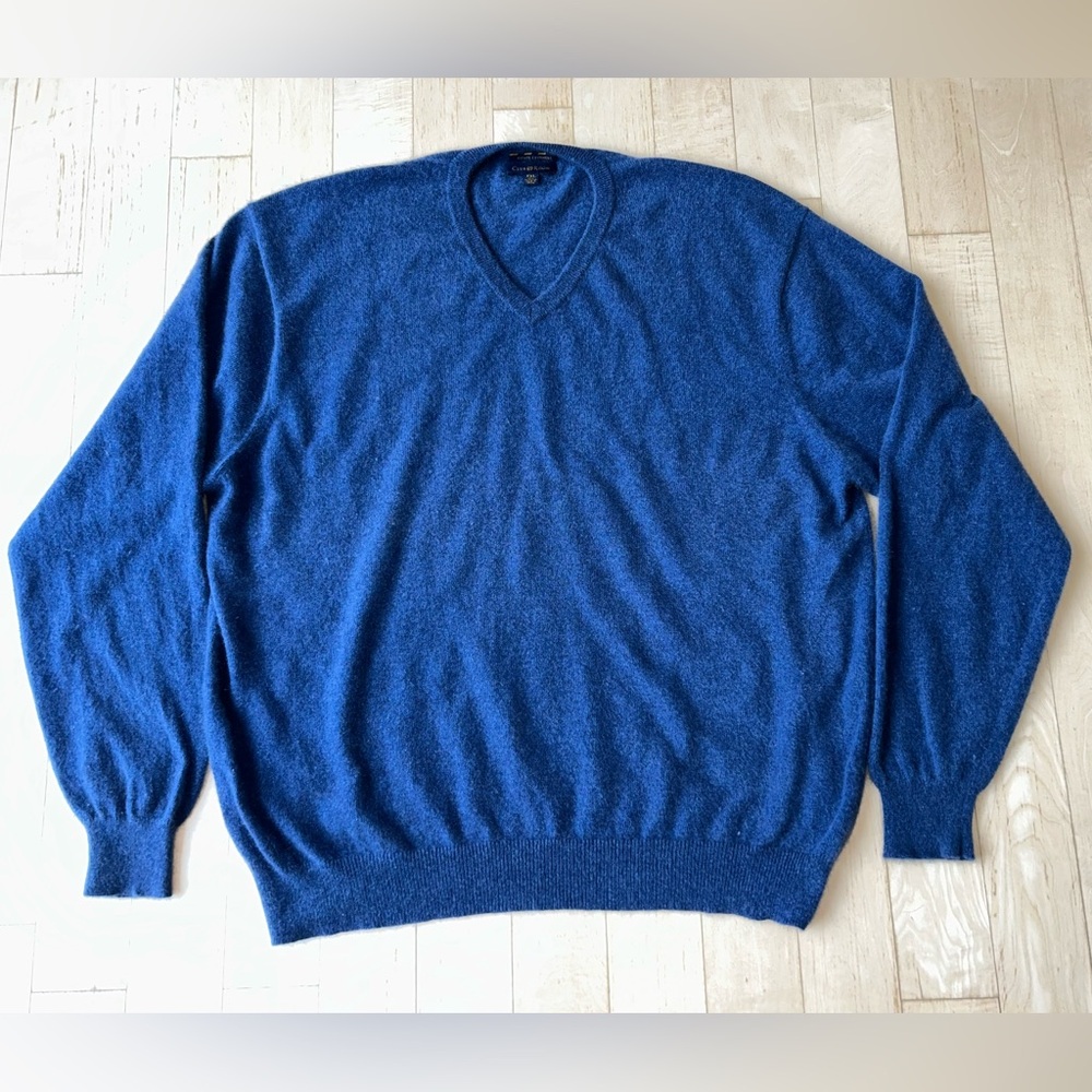 Club Room Estate 100% Cashmere Men's Deep Blue V-Neck Sweater - Size XXL